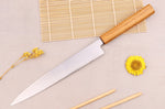 Couteau yanagiba 24cm artisanal japonais Tsunehisa AUS-8 manche en chêne