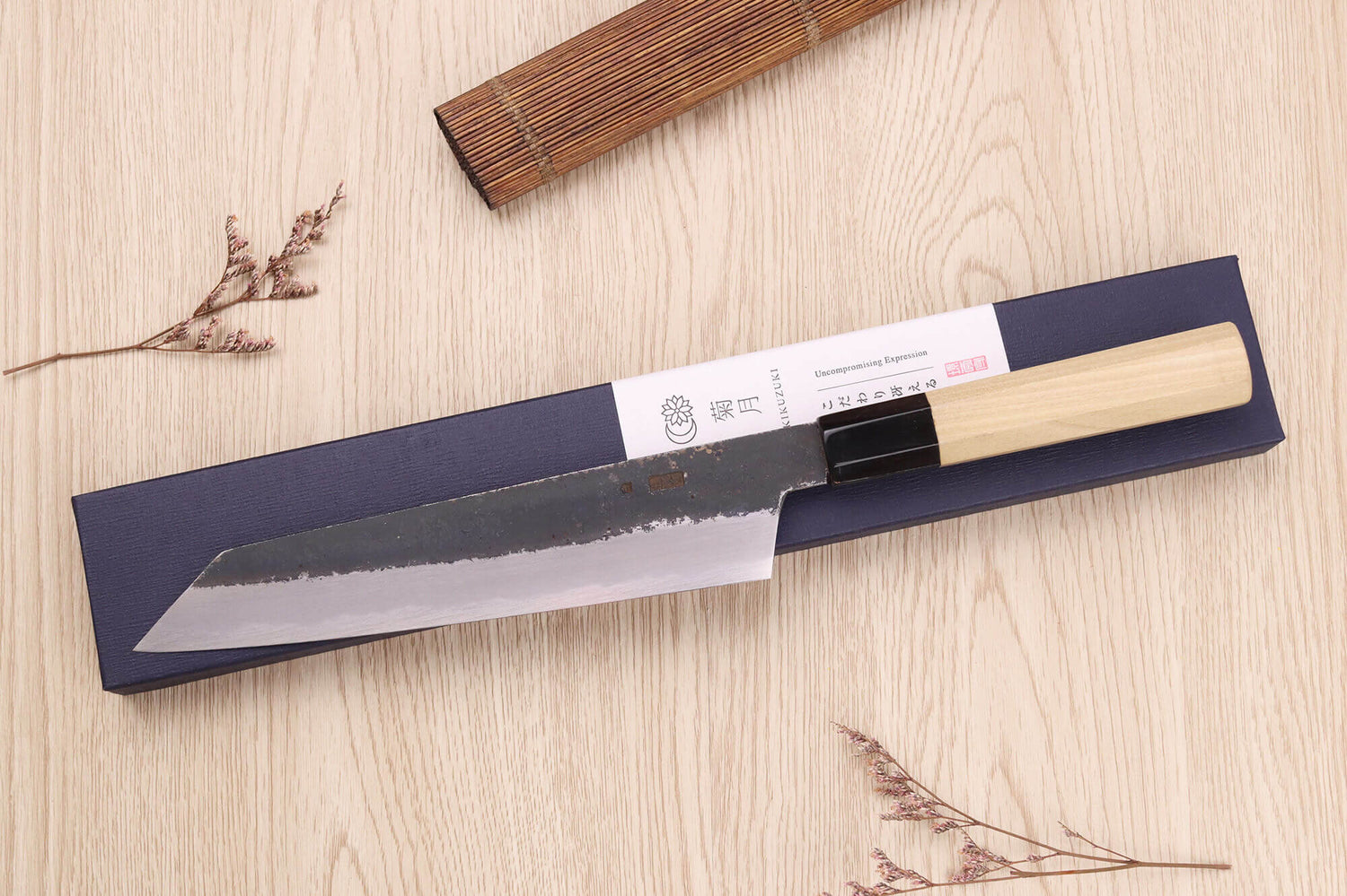 Couteau kiritsuke 21cm japonais artisanal Sakai Kikumori Kikuzuki Kuro