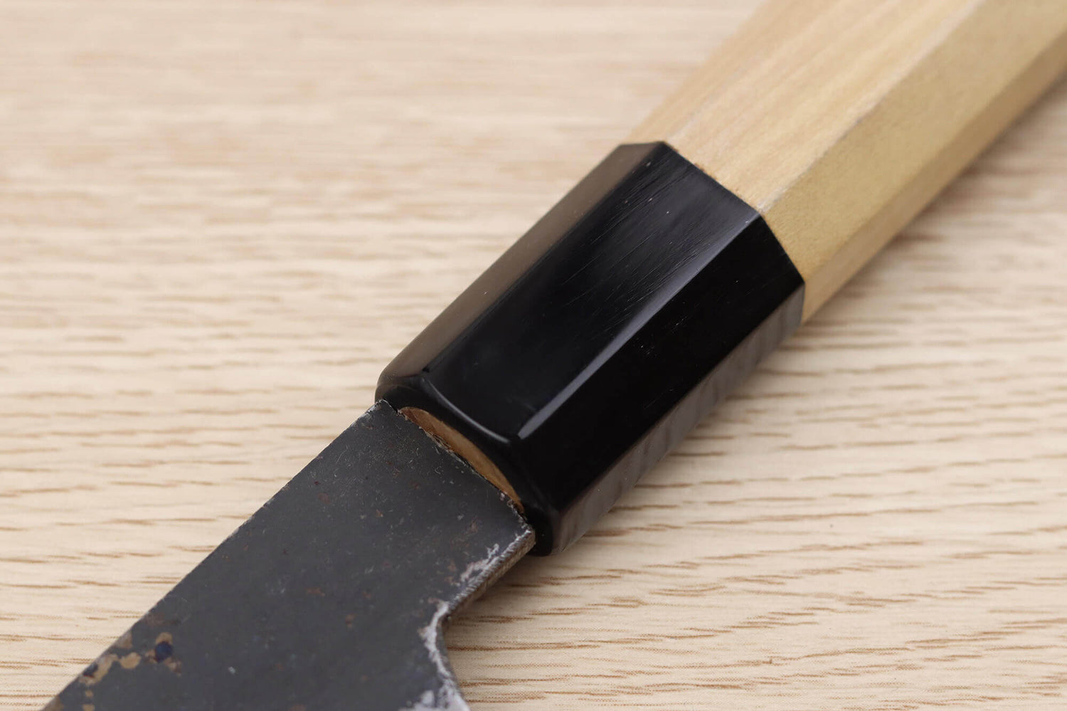 Couteau kiritsuke 21cm japonais artisanal Sakai Kikumori Kikuzuki Kuro