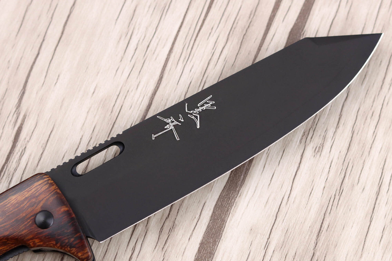 Couteau pliant japonais Yu Kurosaki Kurohyo SG2 manche en bois de fer 13,2cm