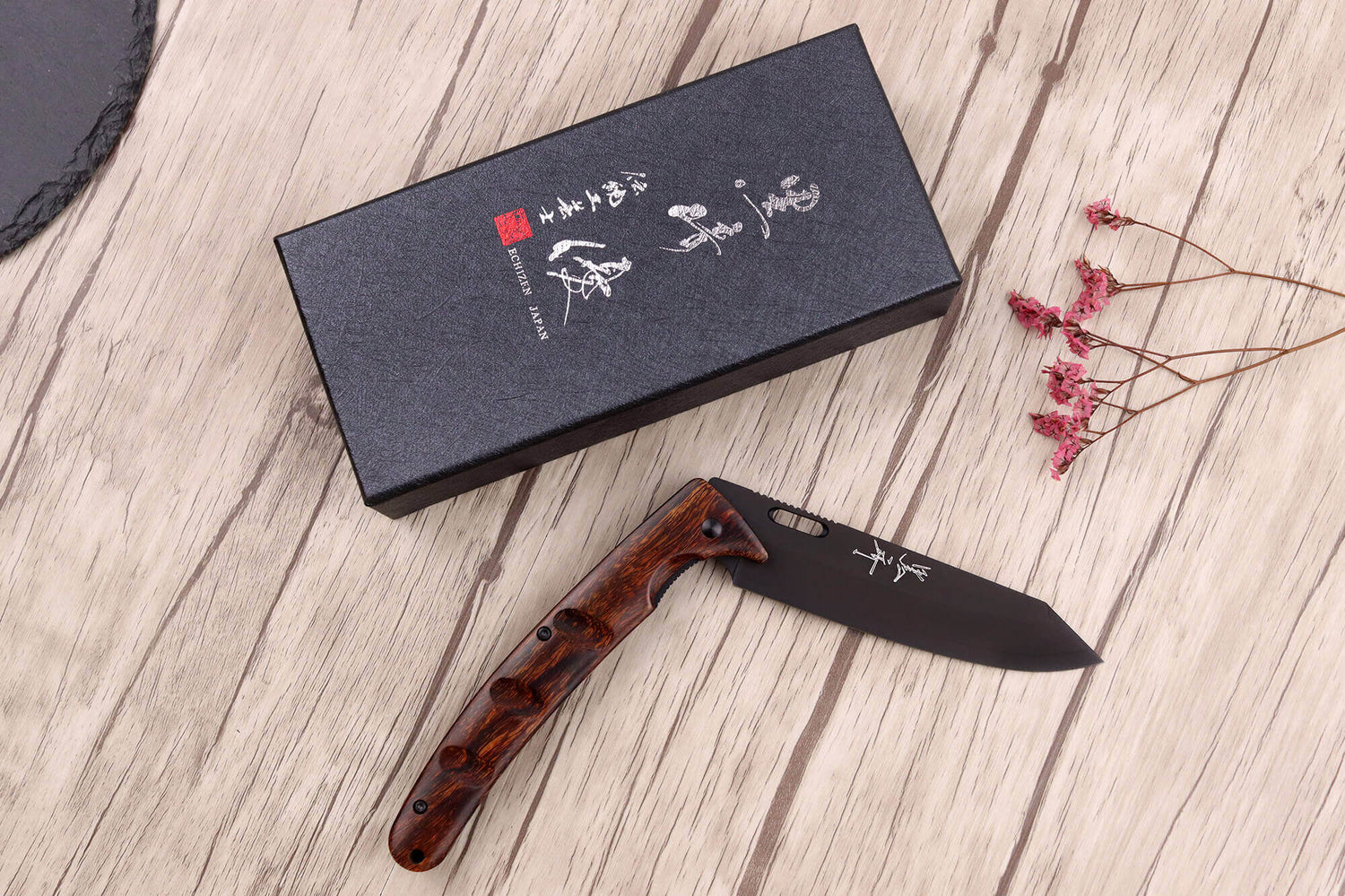 Couteau pliant japonais Yu Kurosaki Kurohyo SG2 manche en bois de fer 13,2cm