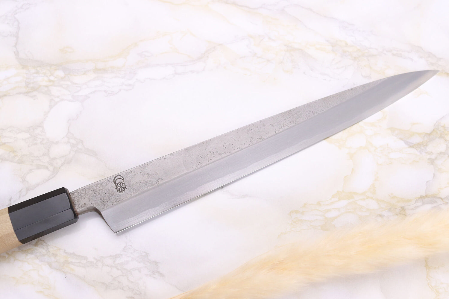 Couteau yanagiba 24cm japonais artisanal Sakai Kikumori Kikuzuki Rin