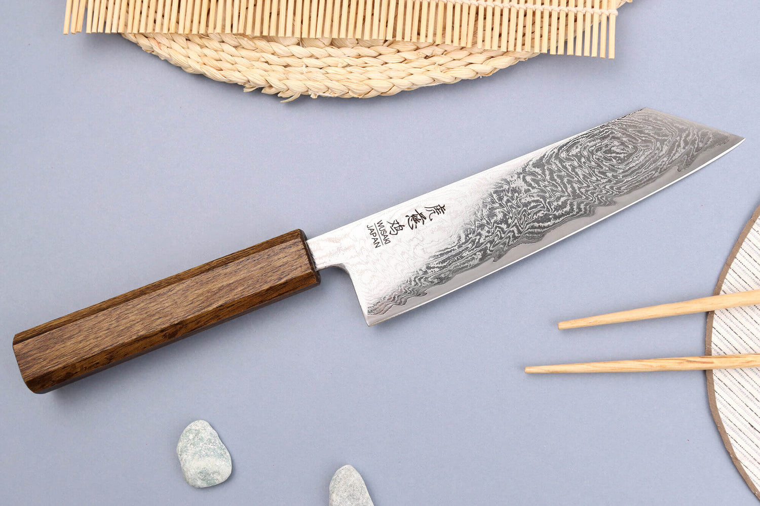 Couteau bunka japonais artisanal Wusaki Unagi AUS10 damas 17,5cm manche chêne