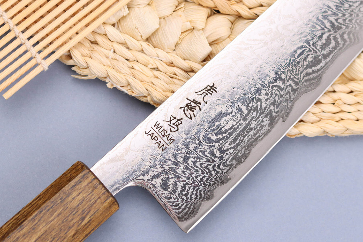 Couteau bunka japonais artisanal Wusaki Unagi AUS10 damas 17,5cm manche chêne