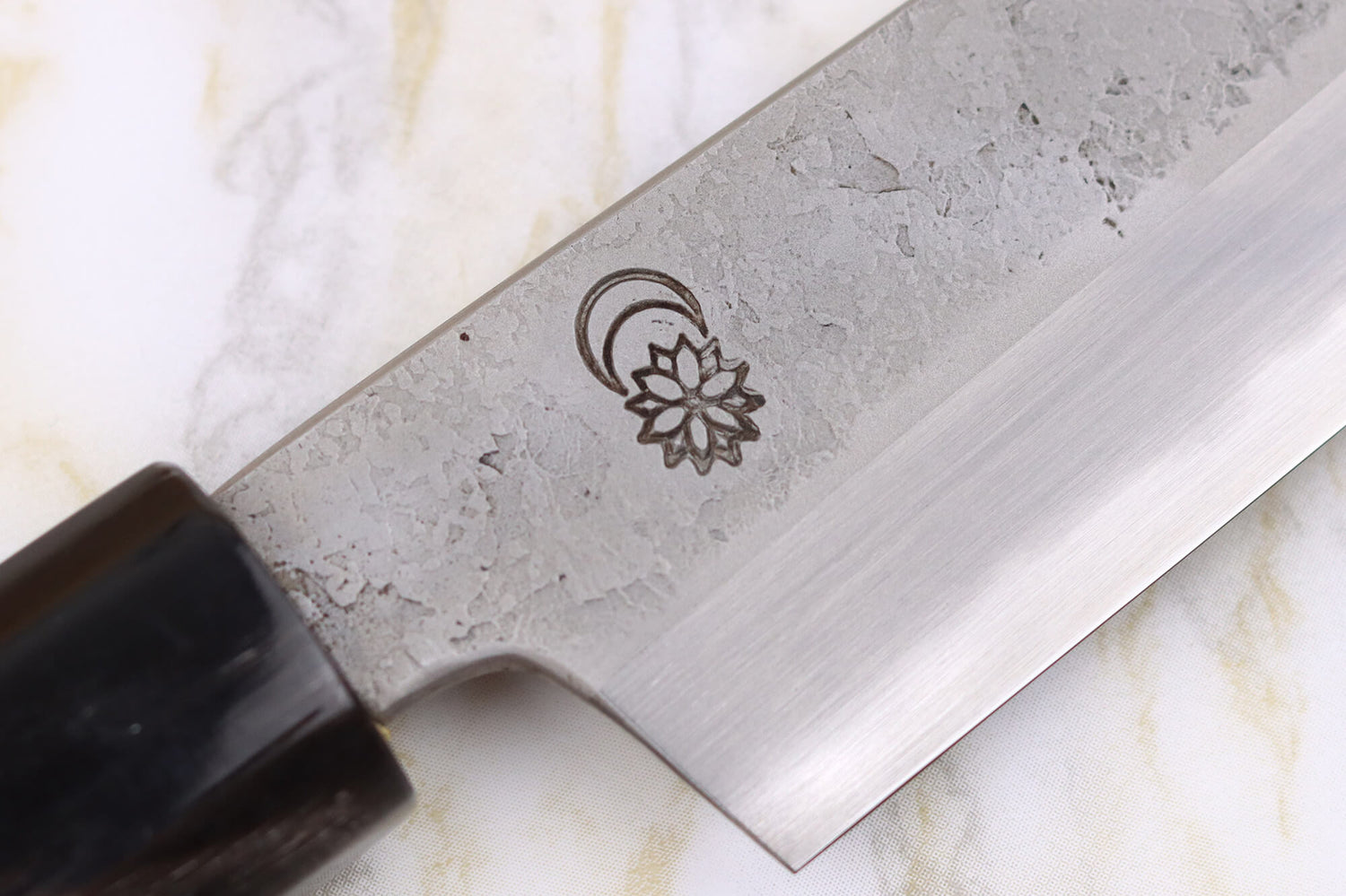 Couteau universel 15cm japonais artisanal Sakai Kikumori Kikuzuki Rin