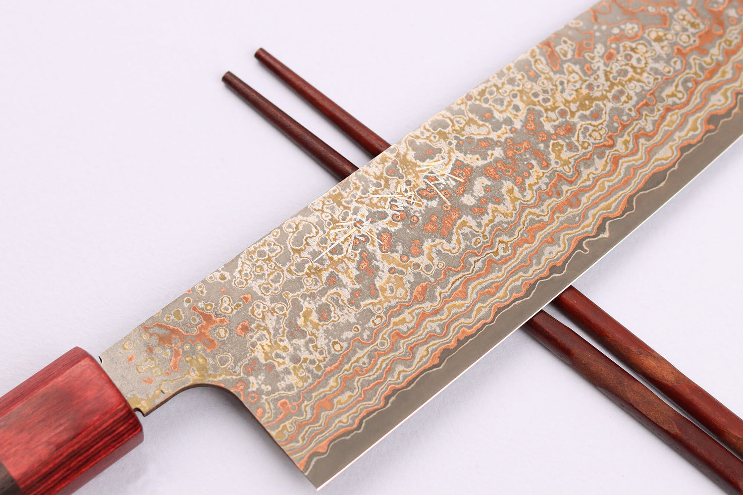 Couteau de chef 24cm japonais artisanal Takeshi Saji VG10 Rainbow Nashiji