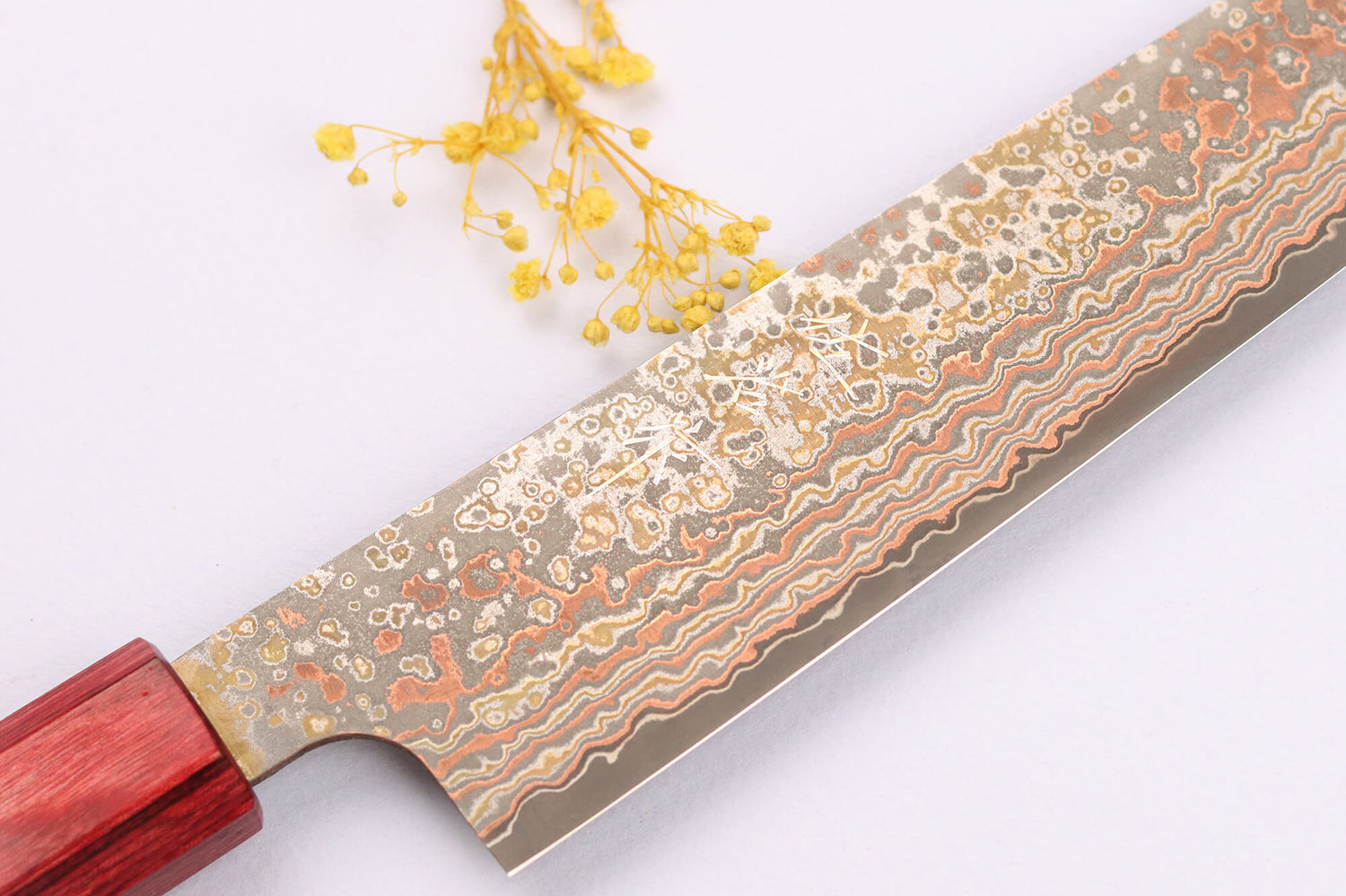 Couteau sujihiki 24cm japonais artisanal Takeshi Saji VG10 Rainbow Nashiji