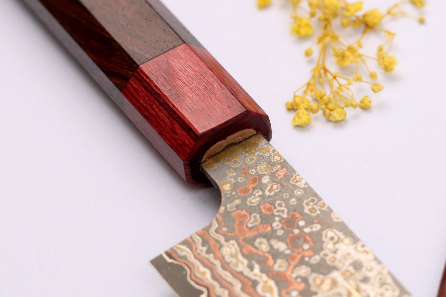 Couteau sujihiki 24cm japonais artisanal Takeshi Saji VG10 Rainbow Nashiji