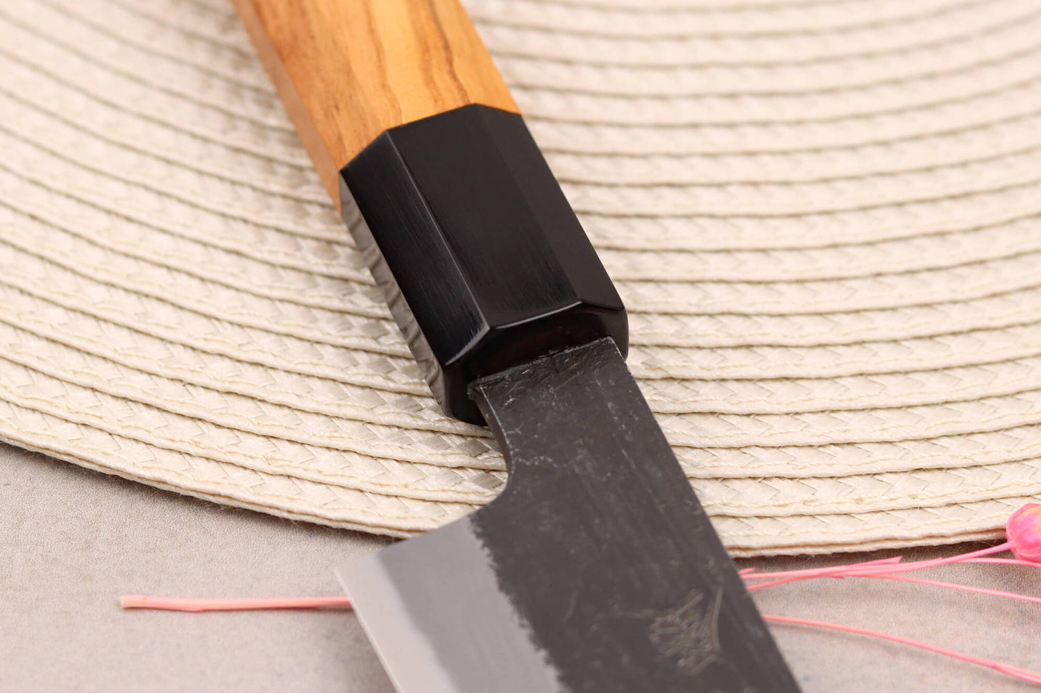 Couteau sujihiki 24cm japonais artisanal Hinoura Mutsumi Ajikataya Black Nashiji