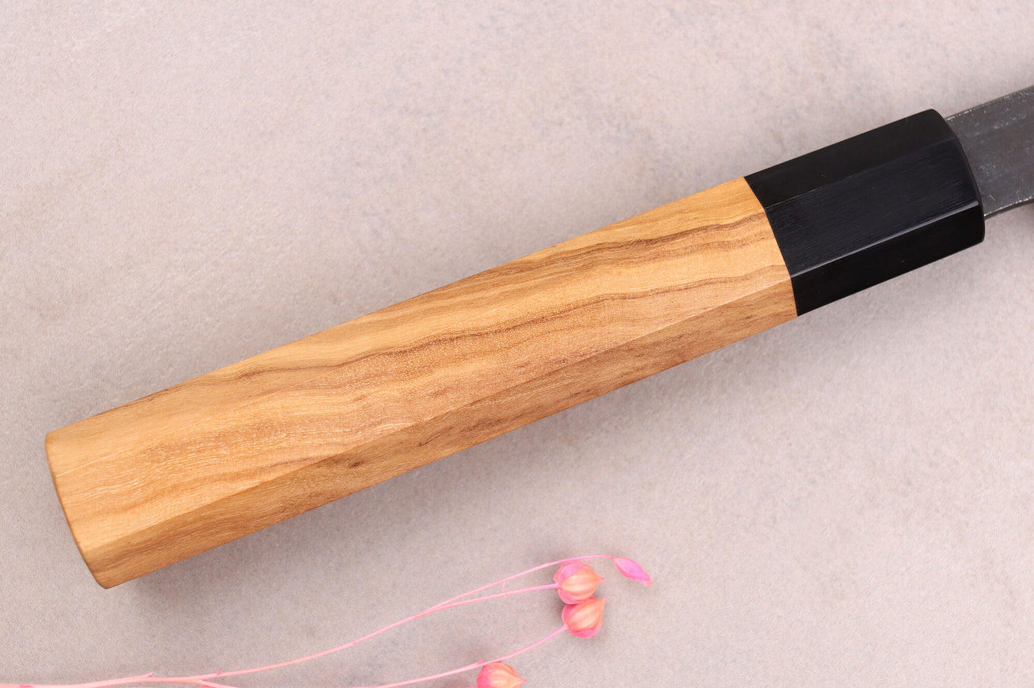 Couteau sujihiki 24cm japonais artisanal Hinoura Mutsumi Ajikataya Black Nashiji