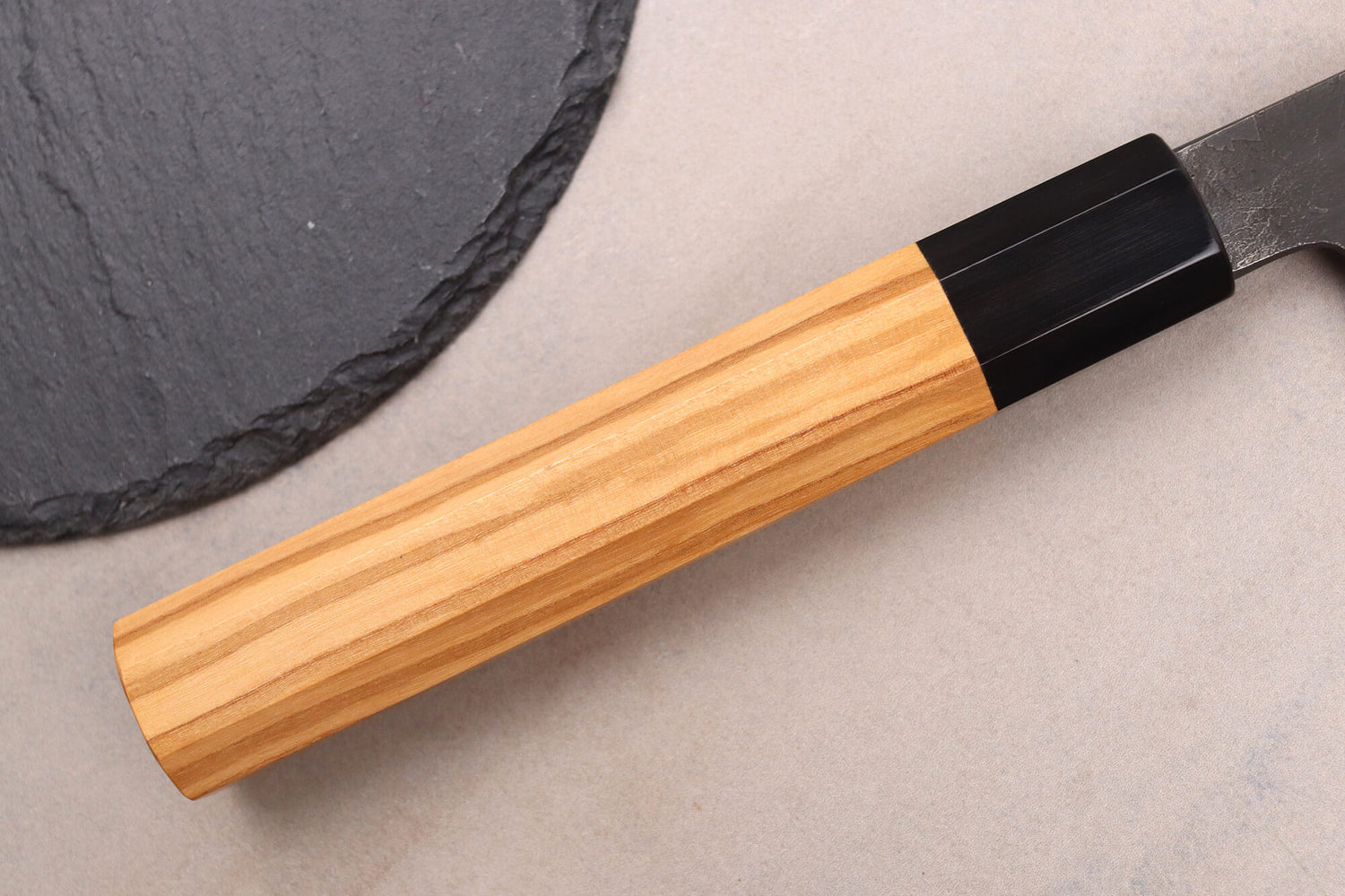 Couteau sujihiki 27cm japonais artisanal Hinoura Mutsumi Ajikataya Black Nashiji