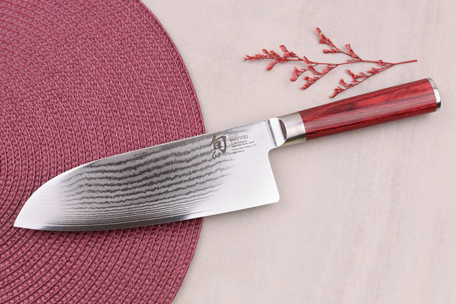 Couteau santoku Kai Shun Classic série limitée Red lame 19cm
