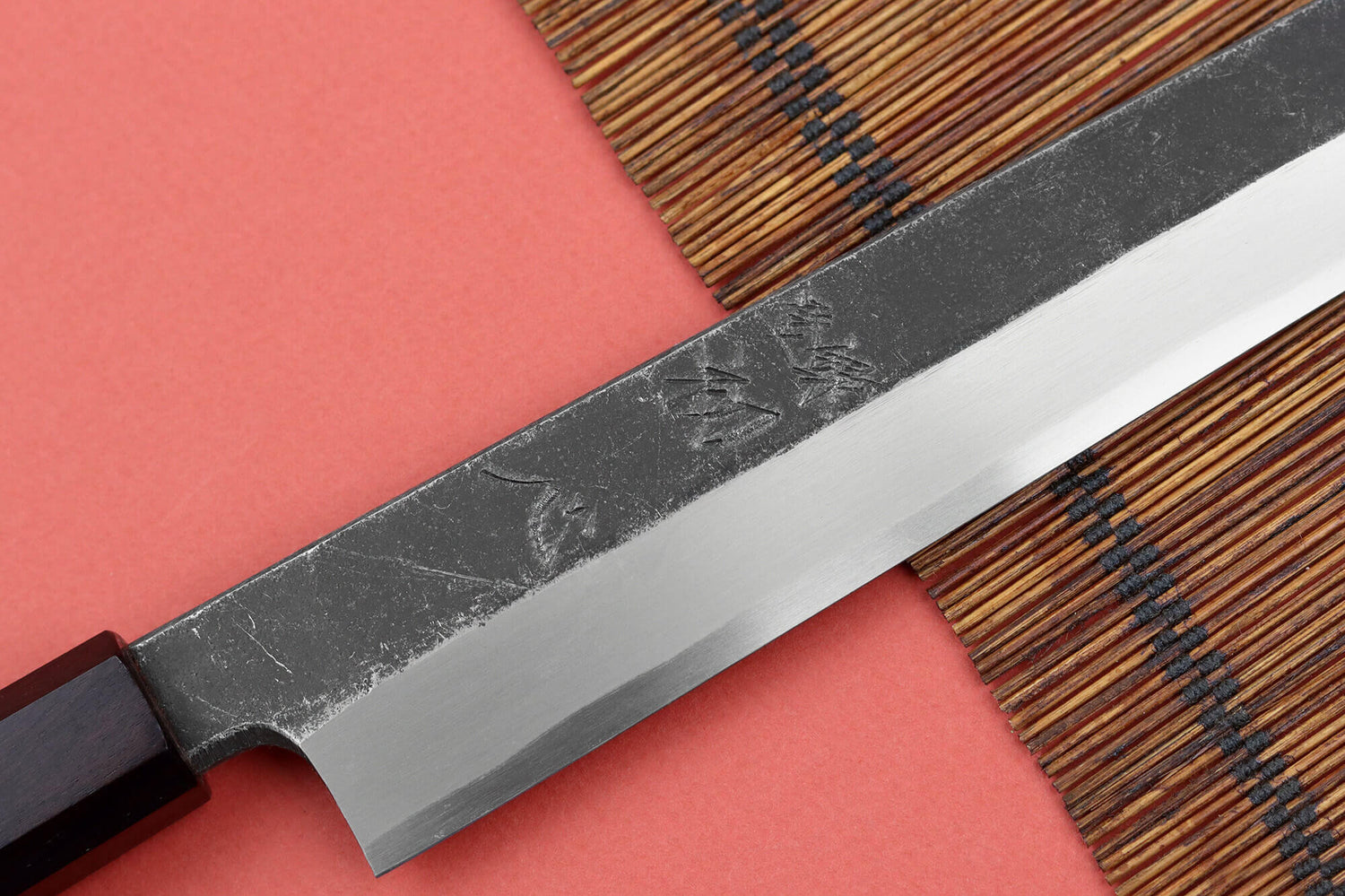 Couteau yanagiba kiritsuke 30cm japonais artisanal Hatsukokoro Shirasagi manche en ébène