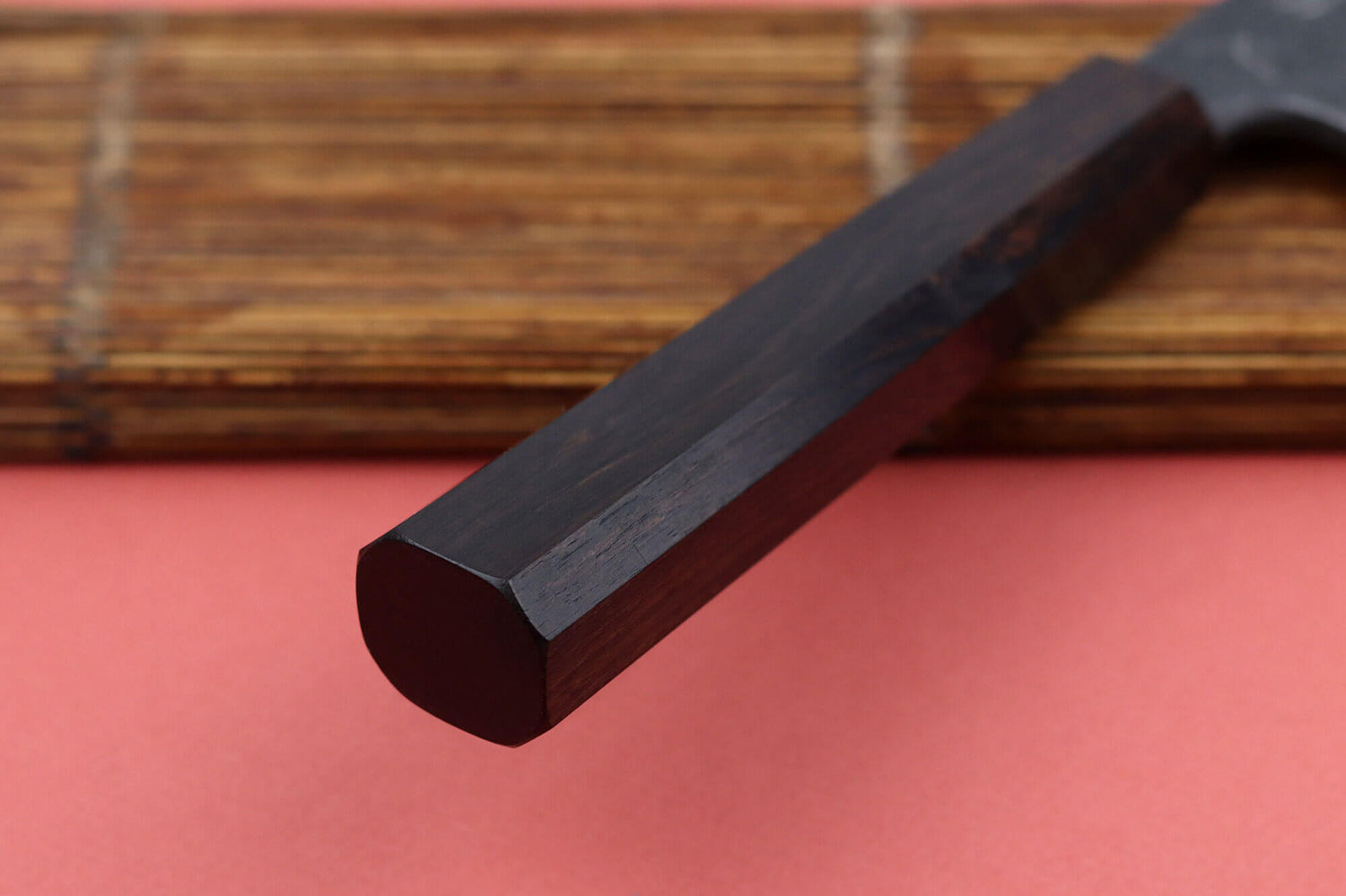 Couteau honesuki 15cm japonais artisanal Hatsukokoro Shirasagi manche en ébène