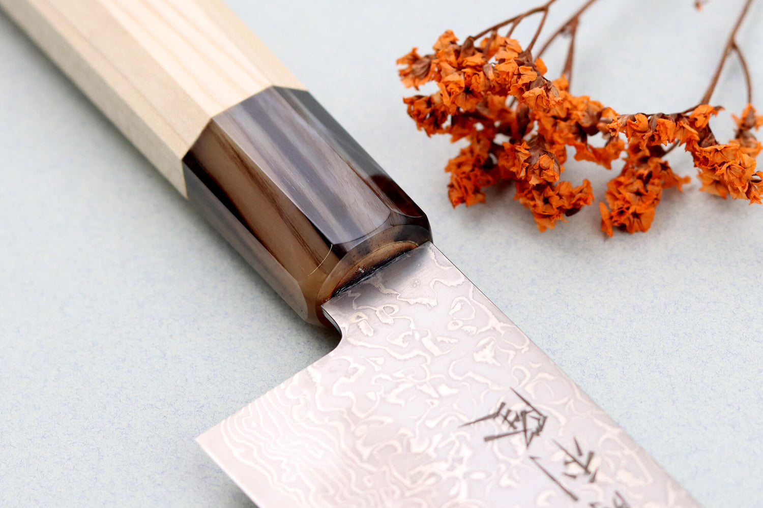 Couteau kiritsuke 21cm japonais artisanal Toshitaka Suminagashi SG2 Damas