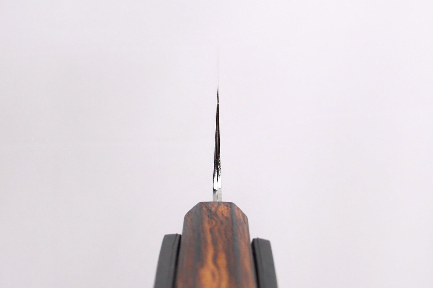 Couteau bunka 18cm japonais artisanal Hado Kirisame Shirogami