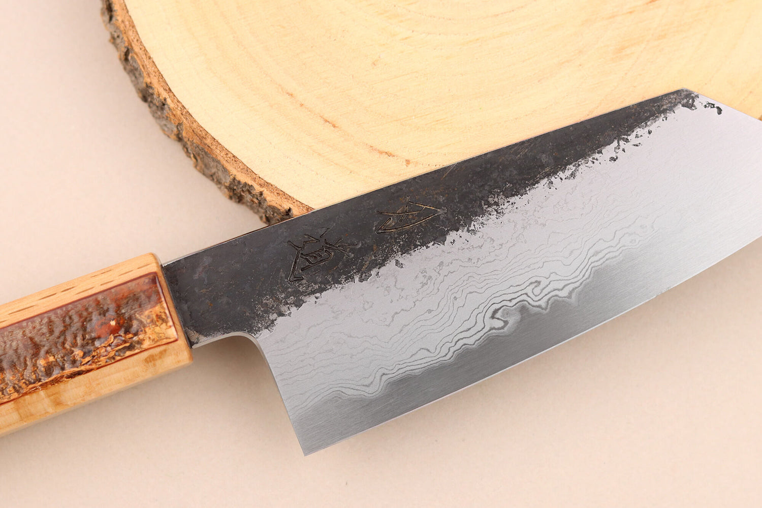 Couteau ko bunka 13,5cm japonais artisanal Hado Sumi B1D manche en cerisier