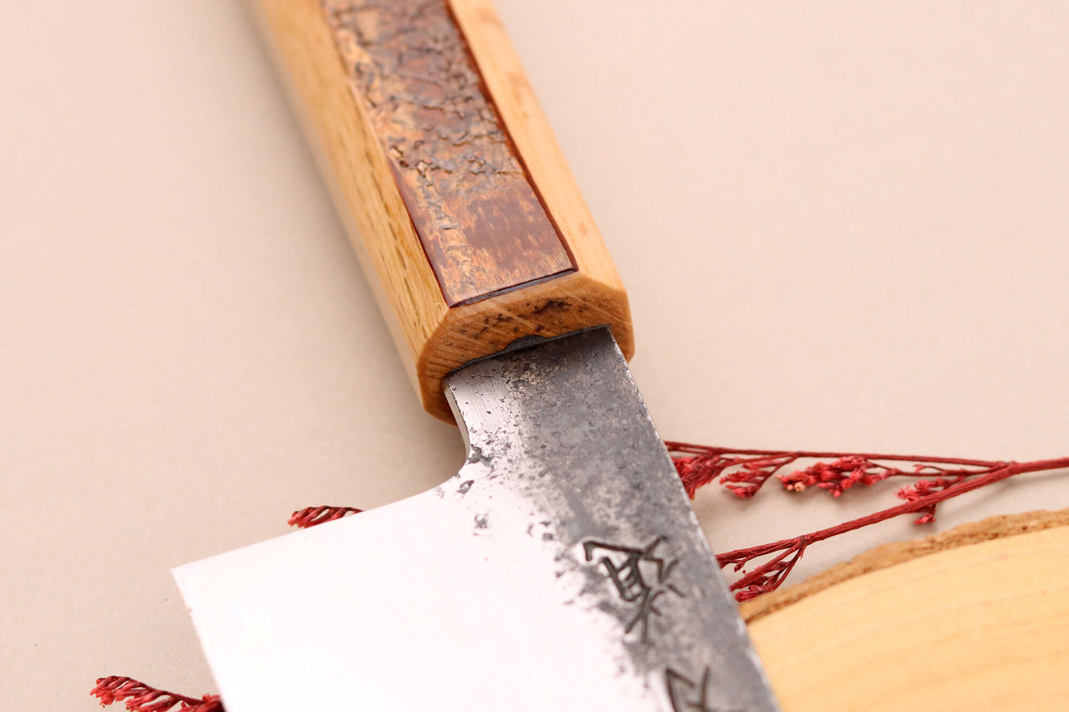 Couteau bunka 18cm japonais artisanal Hado Sumi B1D manche en cerisier