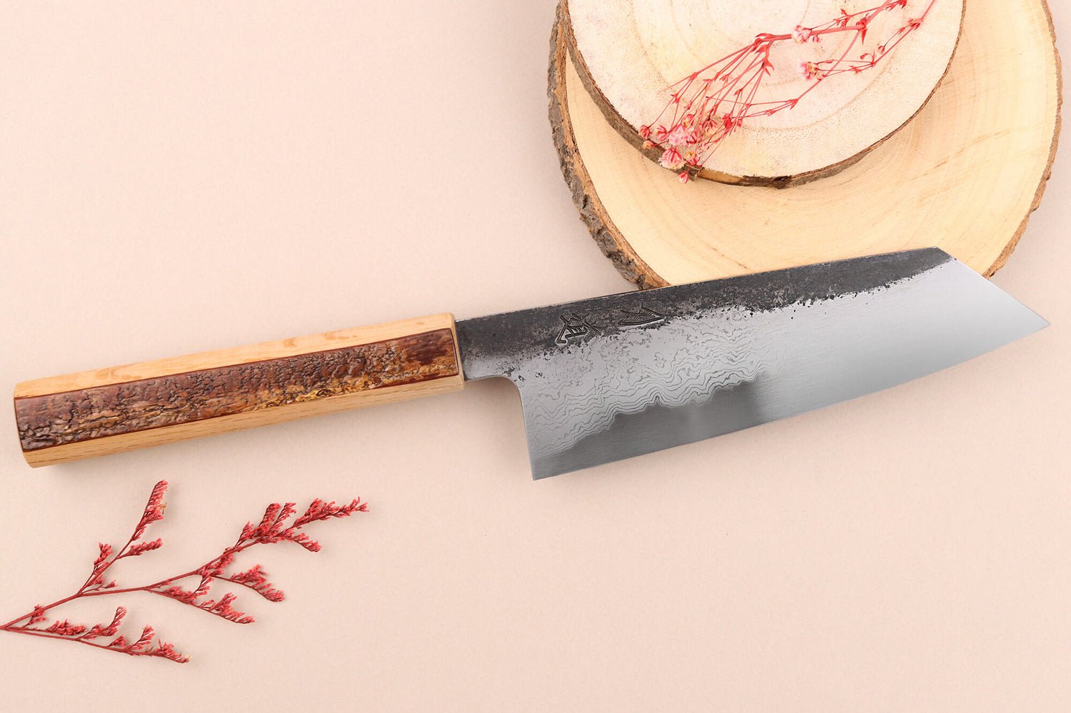 Couteau bunka 18cm japonais artisanal Hado Sumi B1D manche en cerisier
