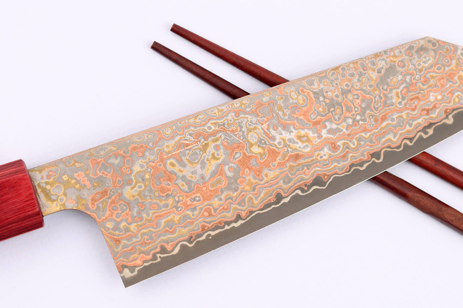 Couteau bunka 16cm japonais artisanal Takeshi Saji VG10 Rainbow Nashiji