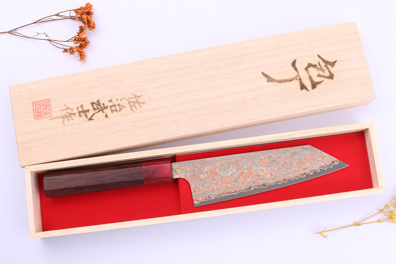 Couteau bunka 16cm japonais artisanal Takeshi Saji VG10 Rainbow Nashiji