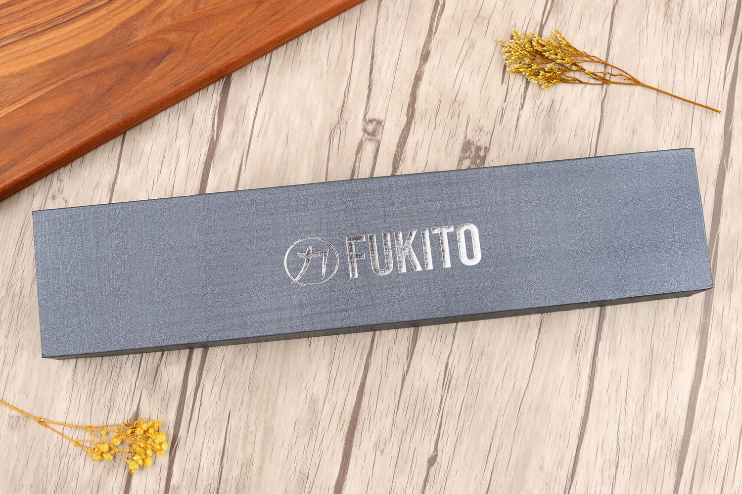 Couteau de chef 20cm Fukito Ébène Damas VG10