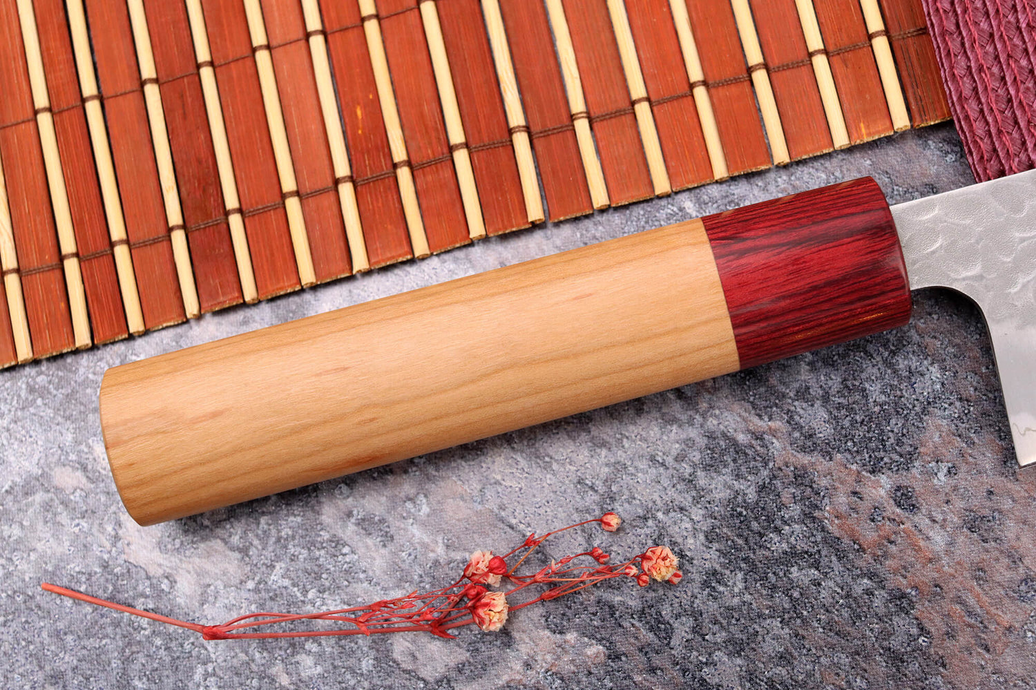 Couteau kiritsuke japonais artisanal Tsunehisa Aogami Super martelé 21cm