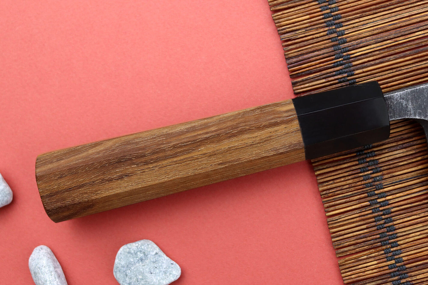 Couteau deba kiritsuke 18cm japonais artisanal Hatsukokoro Shirasagi manche en teck