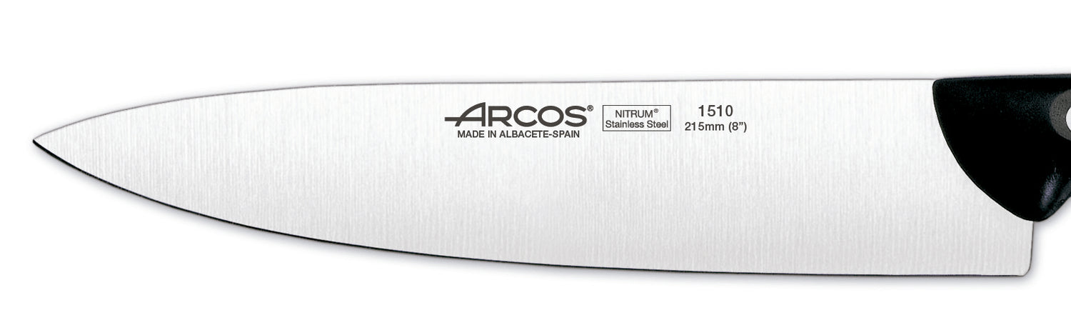 Bloc en pin 4 couteaux + 1 ciseaux Arcos MAITRE lames acier inox NITRUM