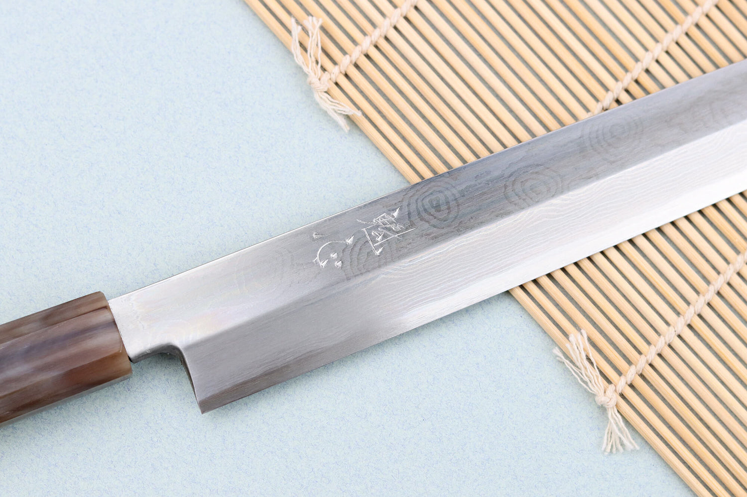 Couteau yanagiba kiritsuke 27cm japonais artisanal Nakamura Kaishin Ginsan Damas