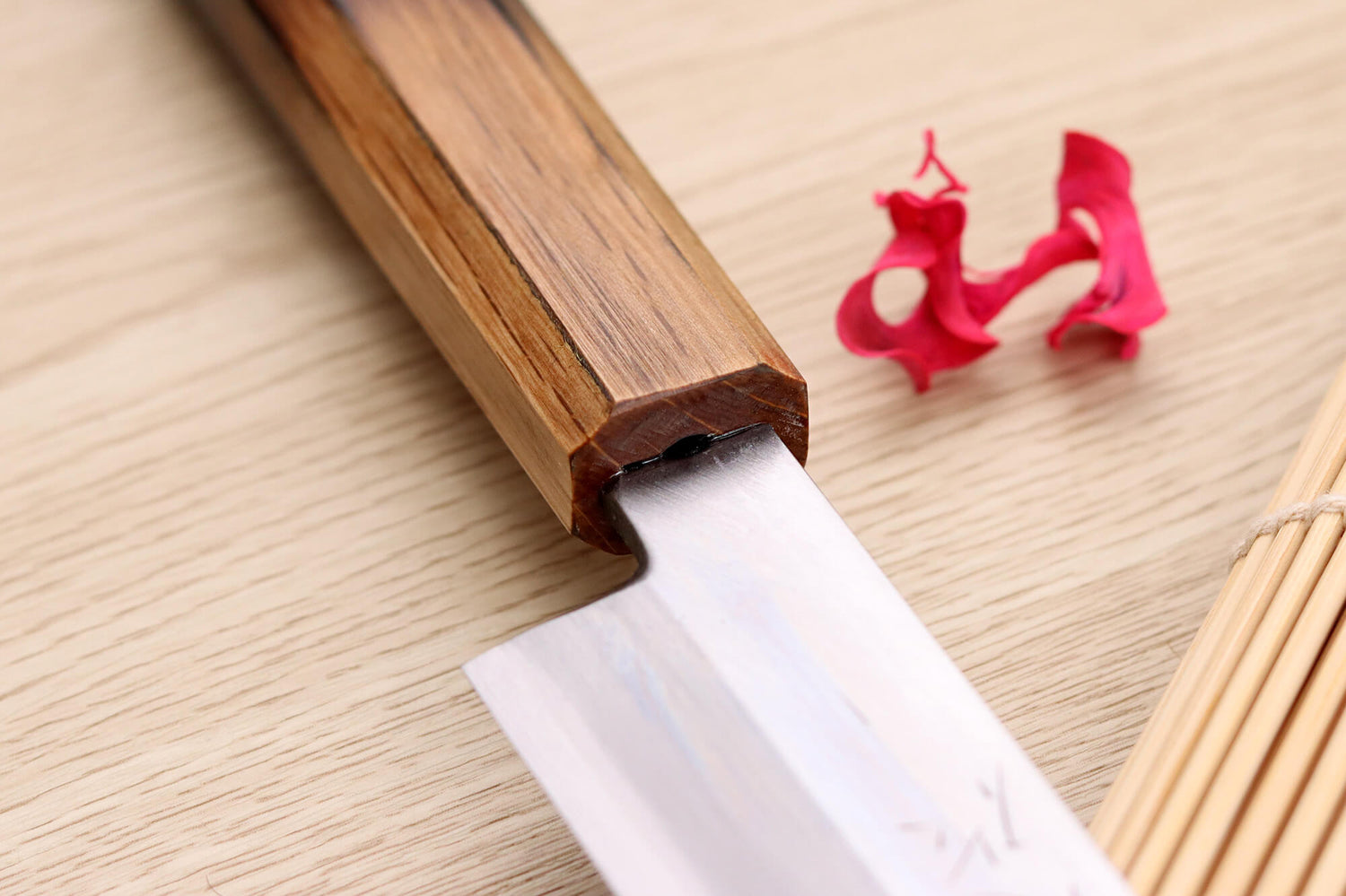Couteau yanagiba 27cm japonais artisanal Nakamura Kaishin Saku WS2 en chêne