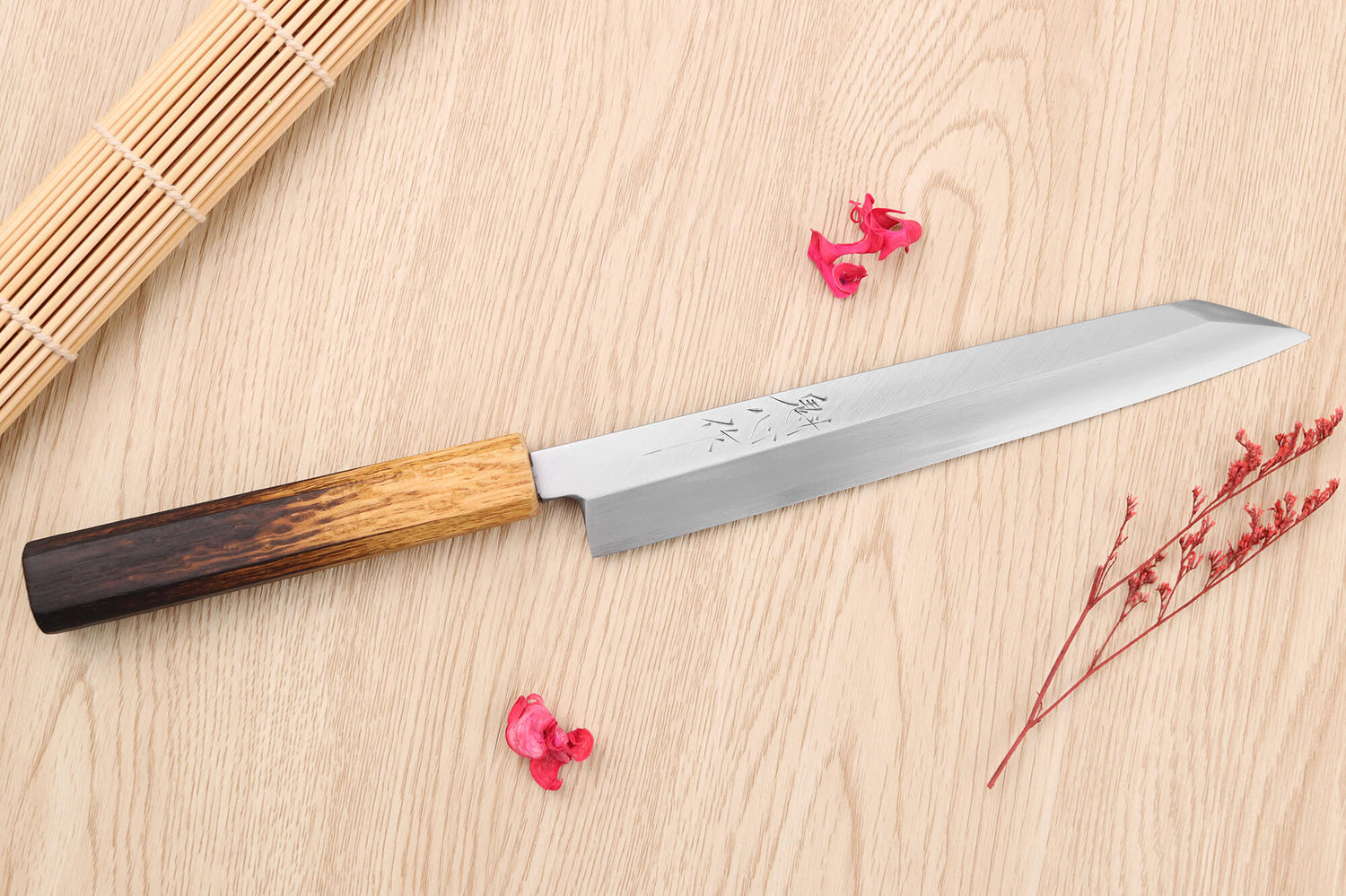 Couteau yanagiba kiritsuke 21cm japonais artisanal Nakamura Kaishin Saku WS2 en chêne