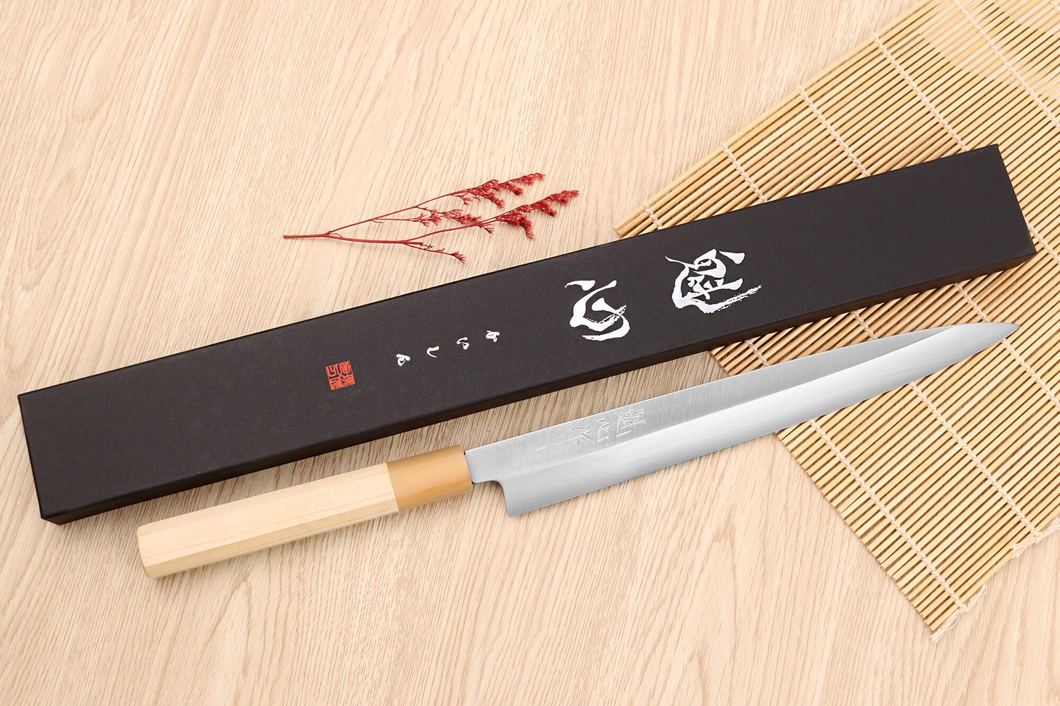Couteau yanagiba 27cm japonais artisanal Nakamura Kaishin Saku WS2 en magnolia
