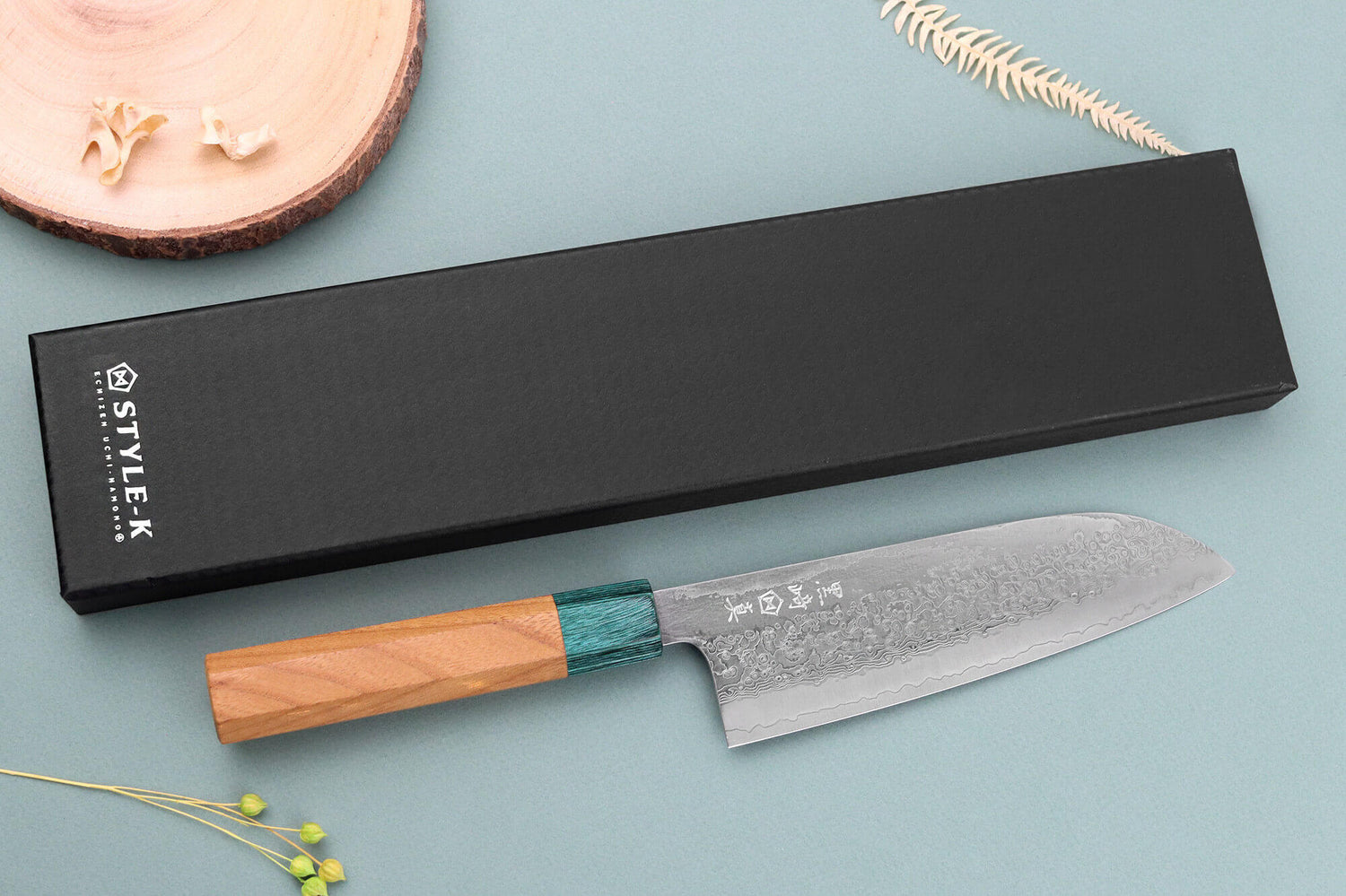 Couteau santoku 16,5cm japonais artisanal Makoto Kurosaki Kodama VG10