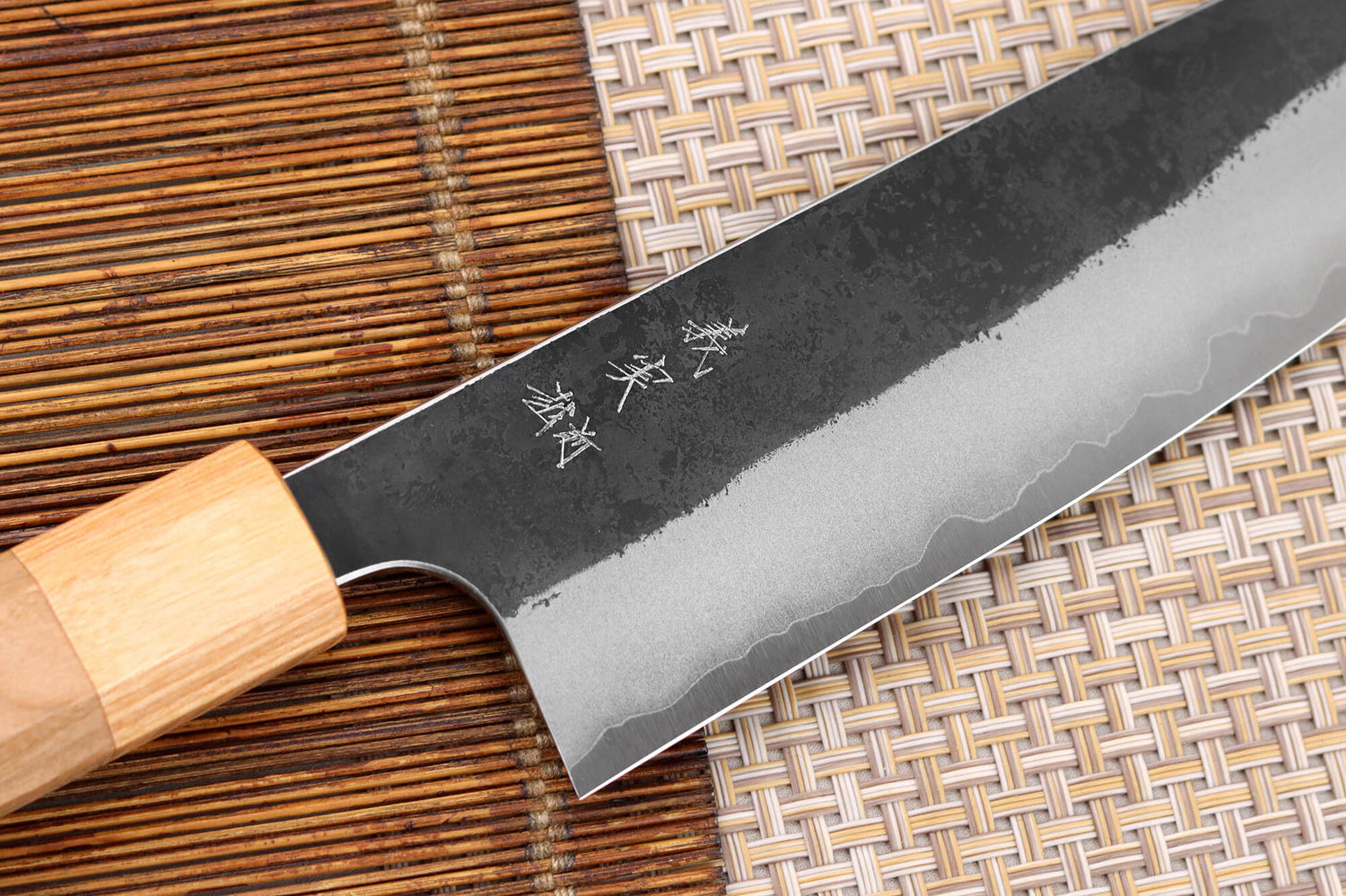 Couteau santoku japonais artisanal Yoshimi Kato AS Brut 16,5cm