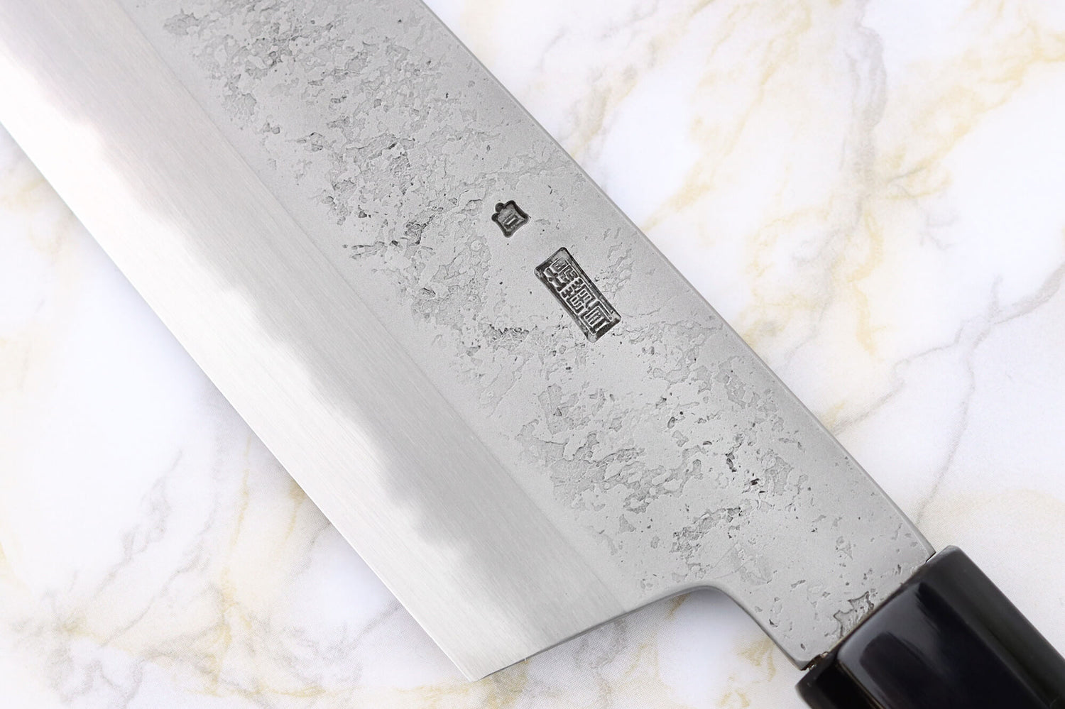Couteau santoku 18cm japonais artisanal Sakai Kikumori Kikuzuki Rin