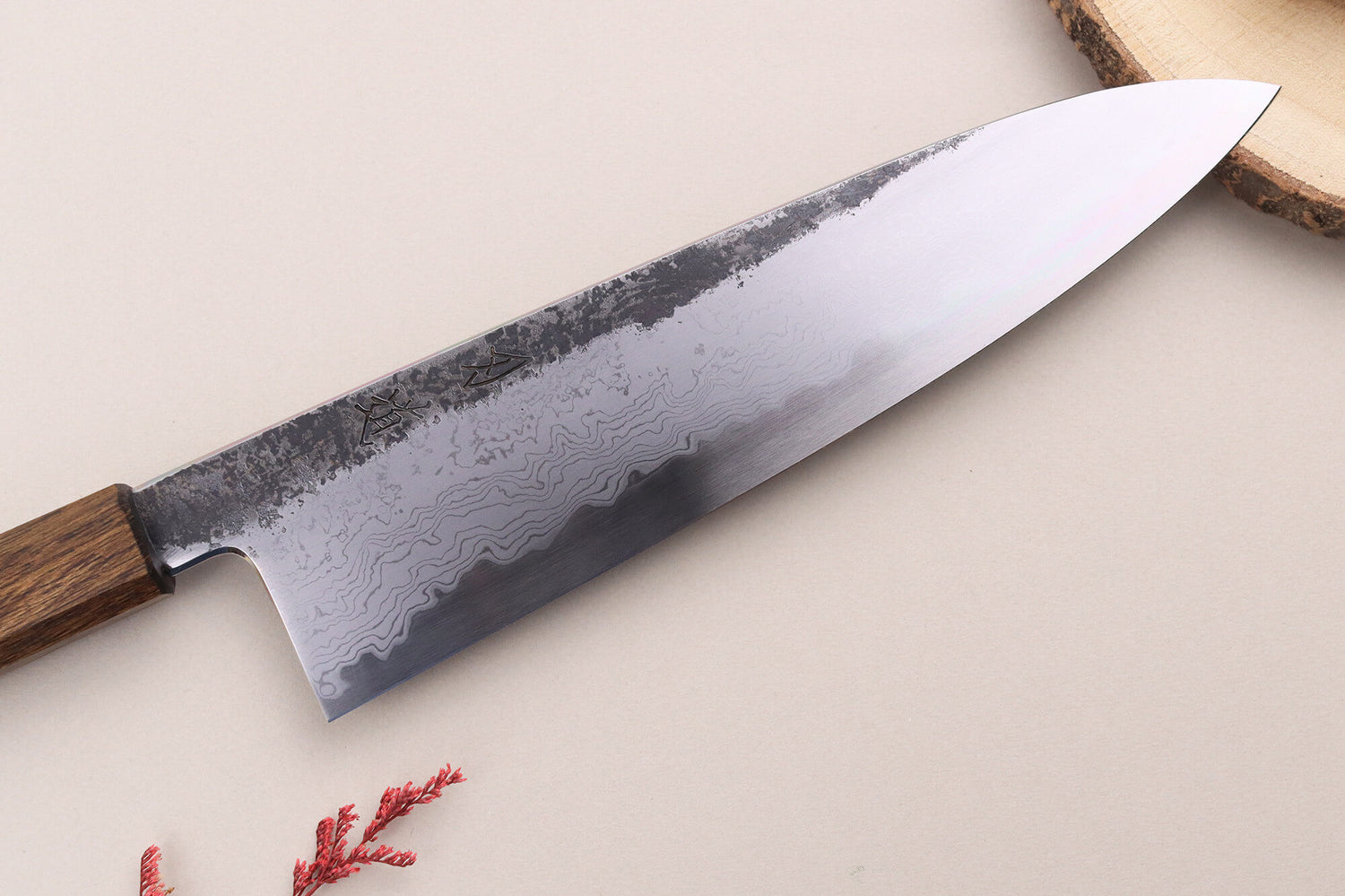 Couteau de chef 24cm japonais artisanal Hado Sumi B1D manche en chêne