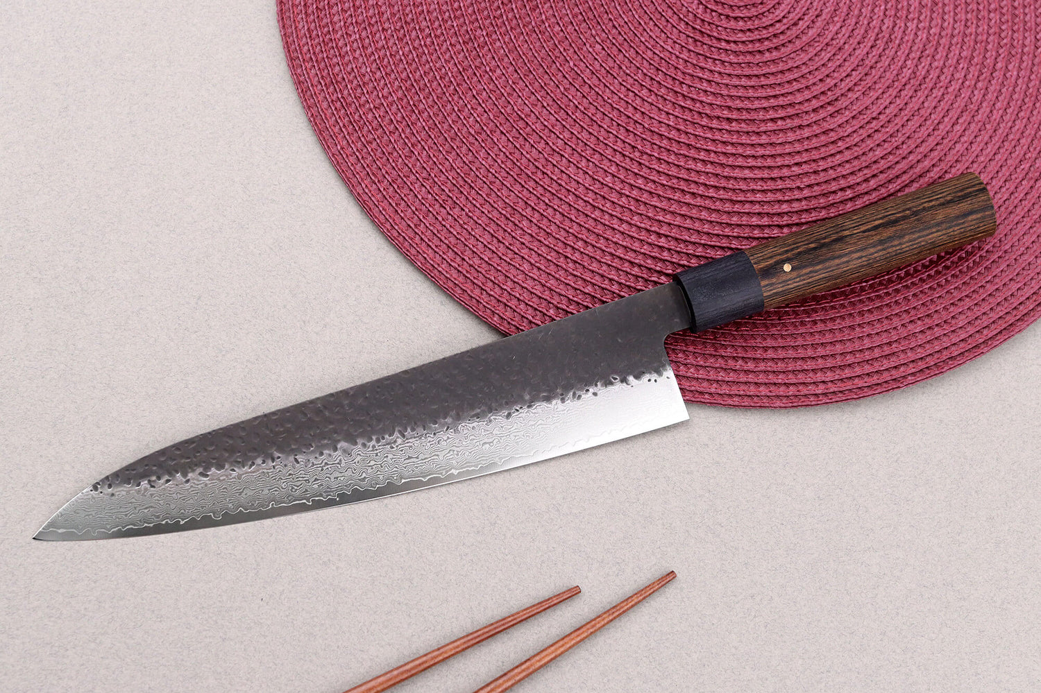 Couteau de chef 24cm japonais Shizu Hamono Gen VG10 damas