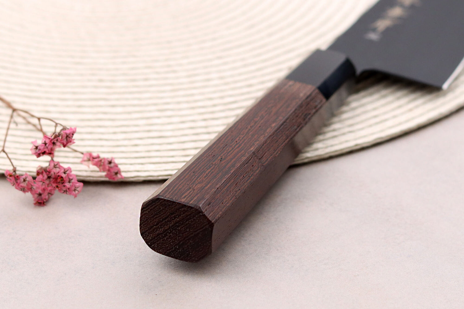 Couteau de chef 24cm japonais Sakai Takayuki Kurokage VG10 manche en wengé