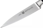 Couteau d'office Zwilling Professional "S" 10cm forgé en acier inoxydable