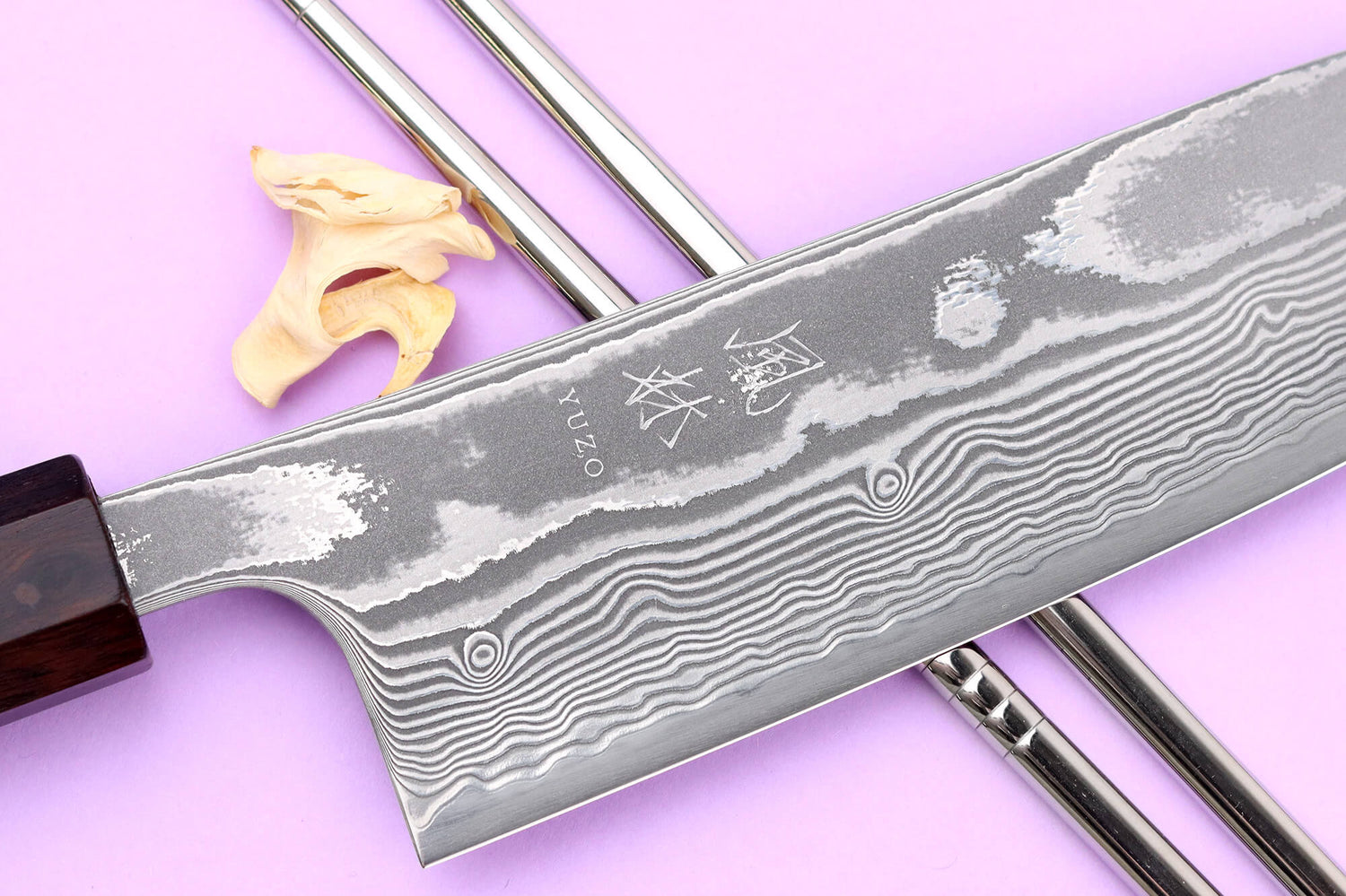 Couteau santoku 16,5cm japonais artisanal Yuzo Kanko Damas SG2