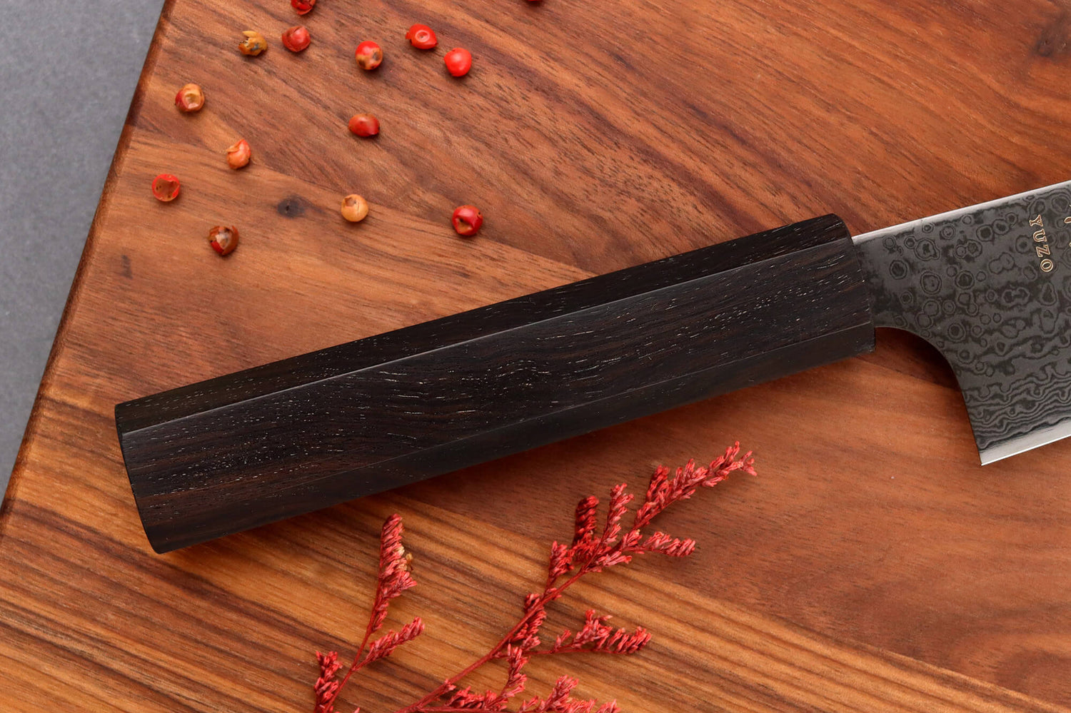 Couteau santoku 17cm japonais artisanal Yuzo Kurogane Damas VG10