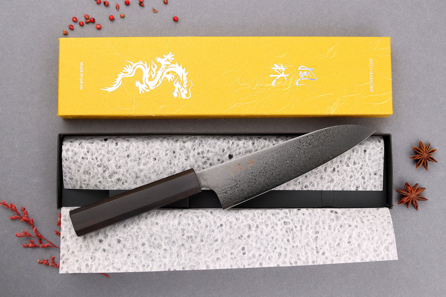 Couteau santoku 17cm japonais artisanal Yuzo Kurogane Damas VG10