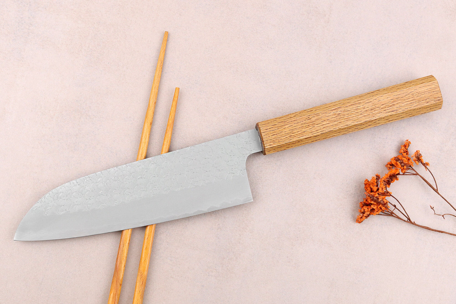 Couteau santoku 16,5cm japonais artisanal Sakai Kikumori TS10 en chêne