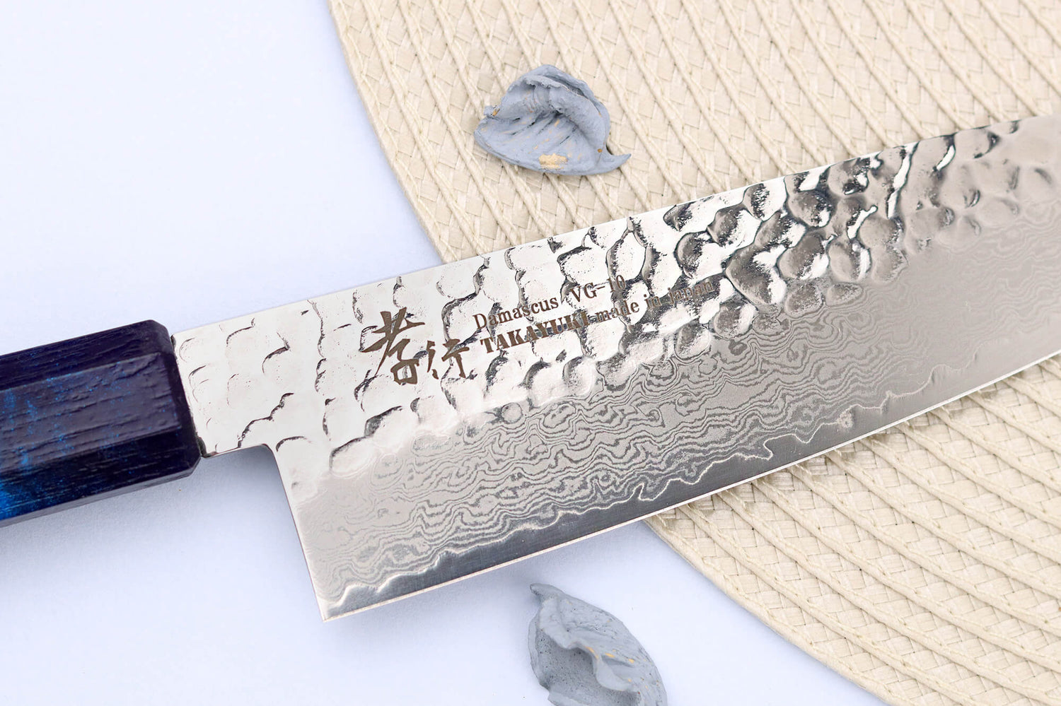Couteau santoku japonais 17cm Sakai Takayuki Nanairo Blue Damas VG10