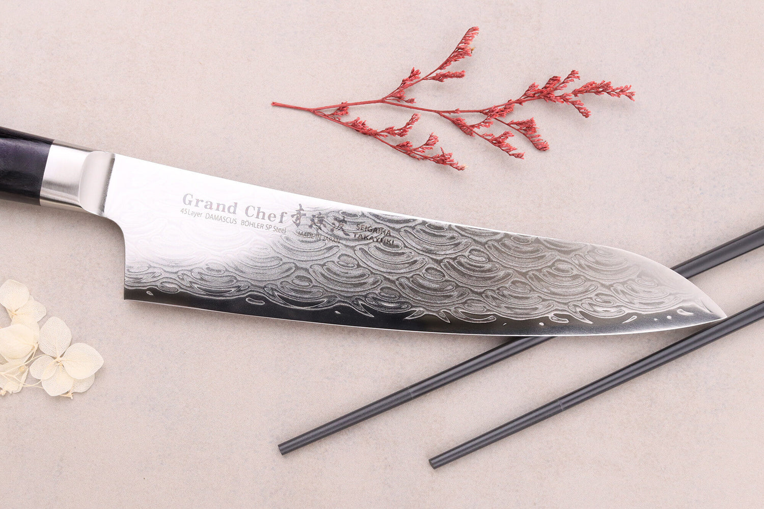 Couteau de chef 21cm japonais Sakai Takayuki Grand Chef Seigaiha Damas 45 couches
