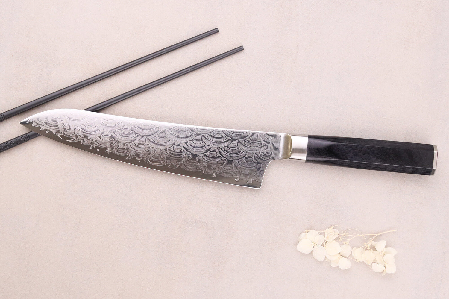 Couteau de chef 21cm japonais Sakai Takayuki Grand Chef Seigaiha Damas 45 couches
