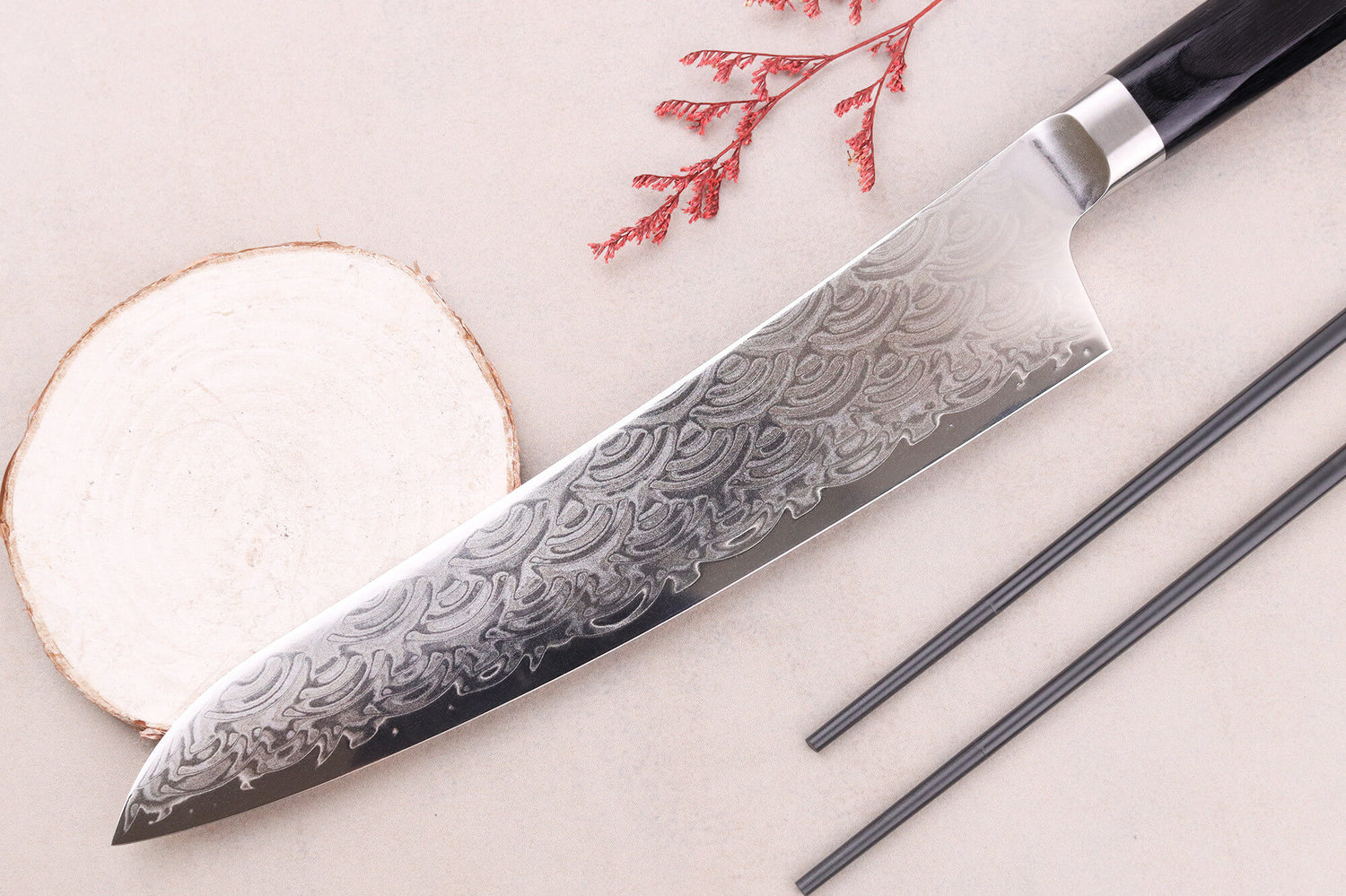 Couteau de chef 24cm japonais Sakai Takayuki Grand Chef Seigaiha Damas 45 couches