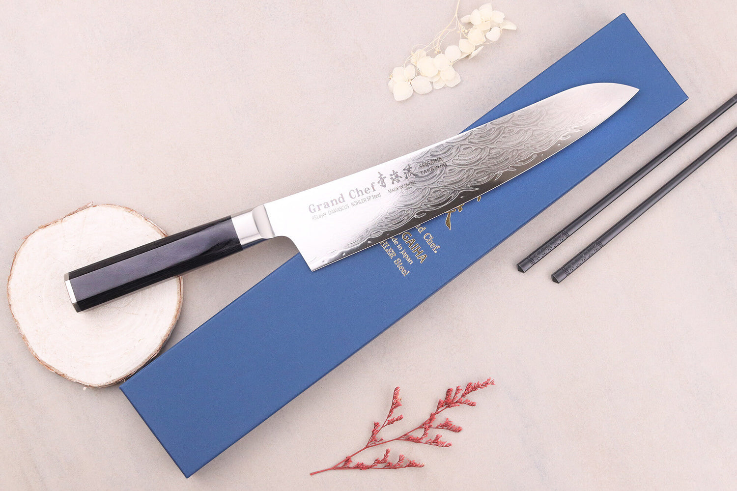 Couteau de chef 24cm japonais Sakai Takayuki Grand Chef Seigaiha Damas 45 couches