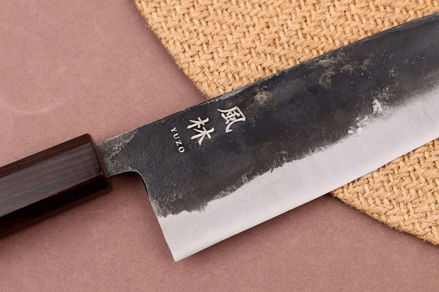 Couteau santoku 16,5cm japonais artisanal Yuzo Shinju BS2